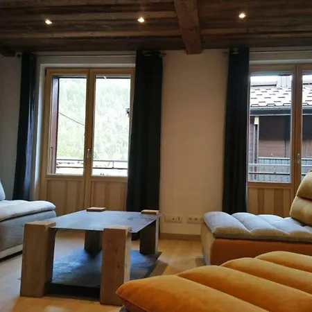 Holiday home Maison Triplex De 90 M² Au Coeur D'argentiere *